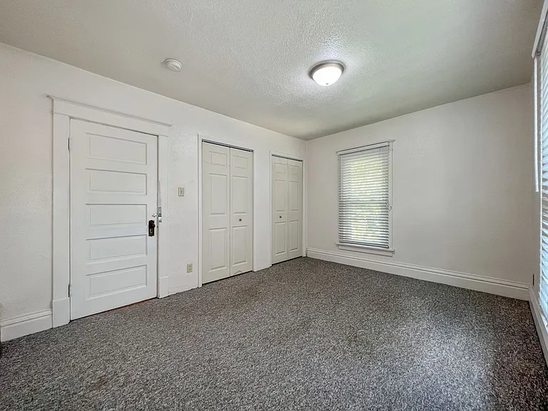 519 Welch Ave. — Photo 26