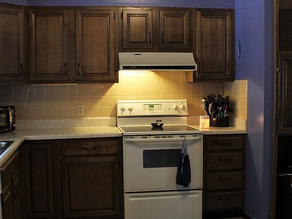 4th image of 1802 Casa Loma Dr