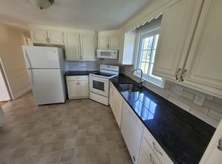 1381 Hall Blvd, Bloomfield, CT 06002