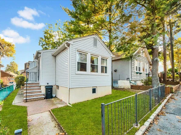 71 Balsam Place #71, Bronx, NY 10465
