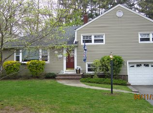 21 Garland Ave, Ramsey, NJ 07446