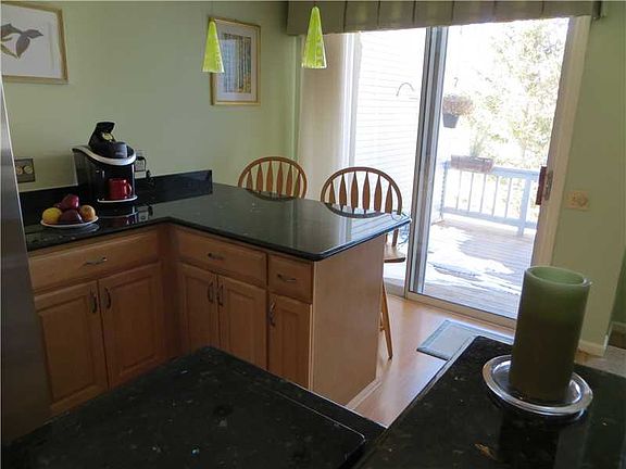 3rd image of 74B Valley Green Ct