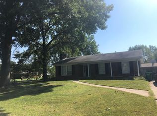 2201 Cherian Dr, Louisville, KY 40299