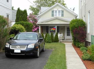 703 2nd St, Fall River, MA 02721