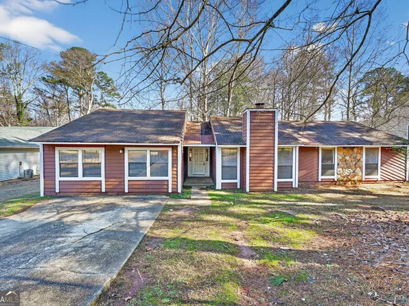 8802 Churchill Pl, Jonesboro, GA 30238