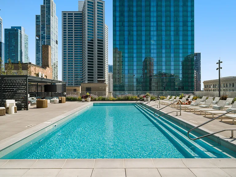 1000M Apartments — Photo 61