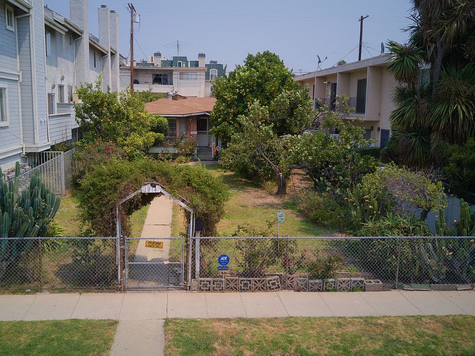 1st image of 1814 Federal Ave