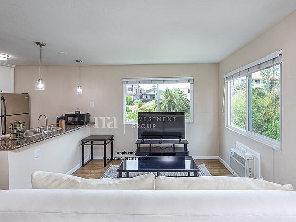 3rd image of 2411 Adams Ave #21