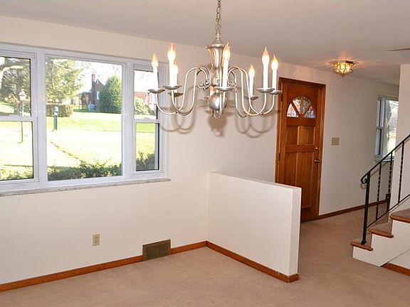4th image of 4367 Clareville Dr