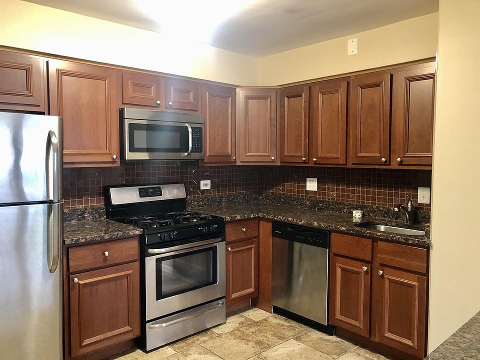 1st image of 4438 Prescott Ave #B2