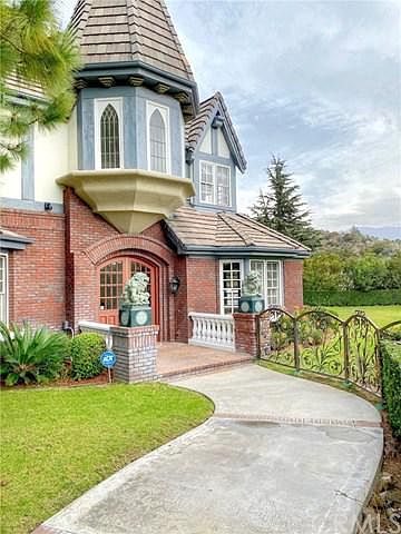 1st image of 300 Whispering Pines Dr