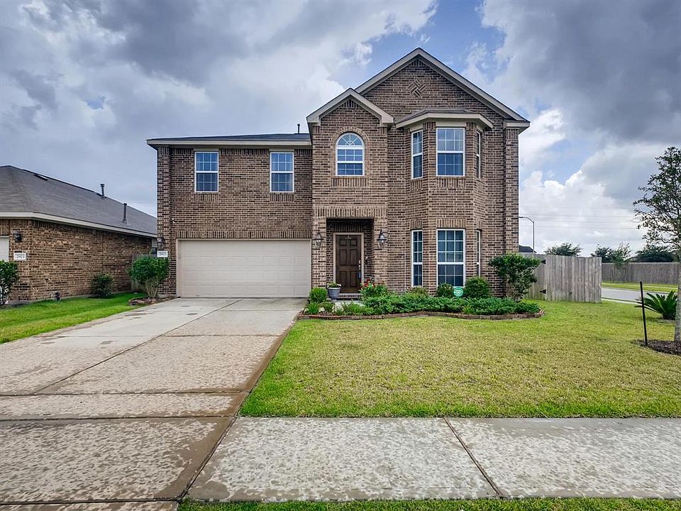 1st image of 2927 Silverchase Meadows Dr