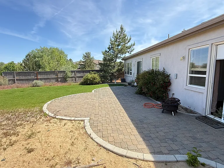 8365 Opal Station Dr — Photo 2