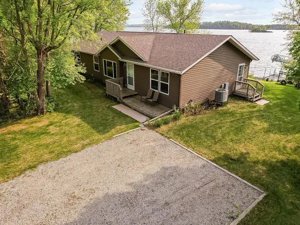 25488 Peterson Rd, Pelican Rapids, MN 56572