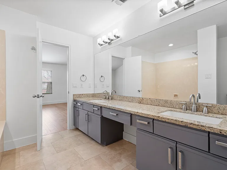 5005 Milam St — Photo 28