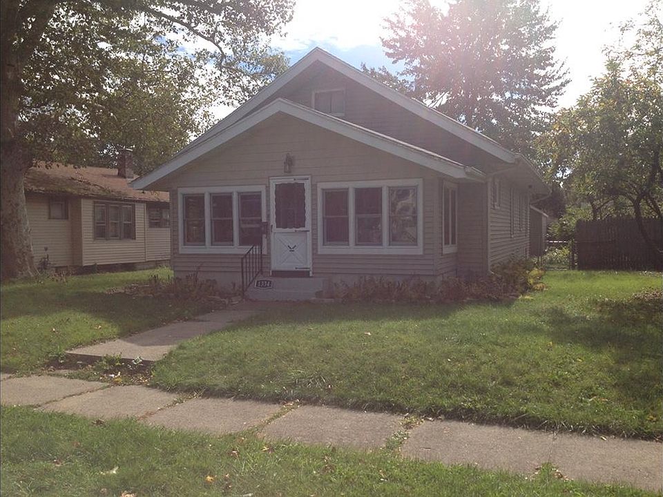 2nd image of 1334 Miner St