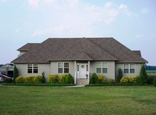 1312 Ballahack Rd, Chesapeake, VA 23322