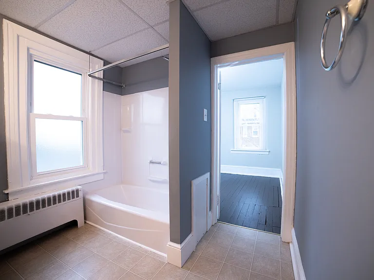 876 Main St — Photo 9