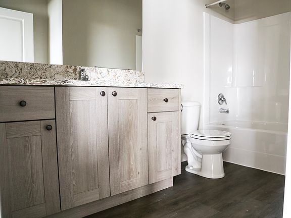 4th image of 4705 NE 66th Ave #32