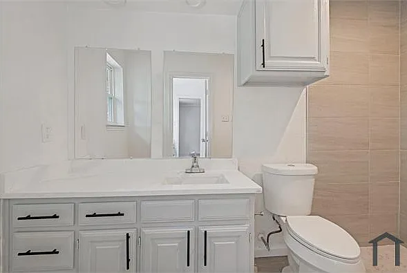 223 Meadowbrook Ln — Photo 9