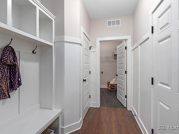 3rd image of 11134 View Pond Ct #34