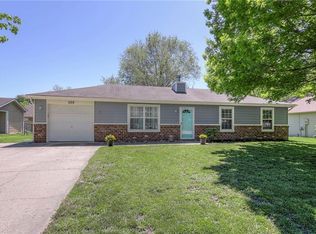 528 Lyon St, Lawrence, KS 66044