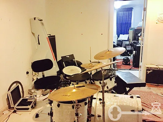 Rented by Brooklyn Key | media 38