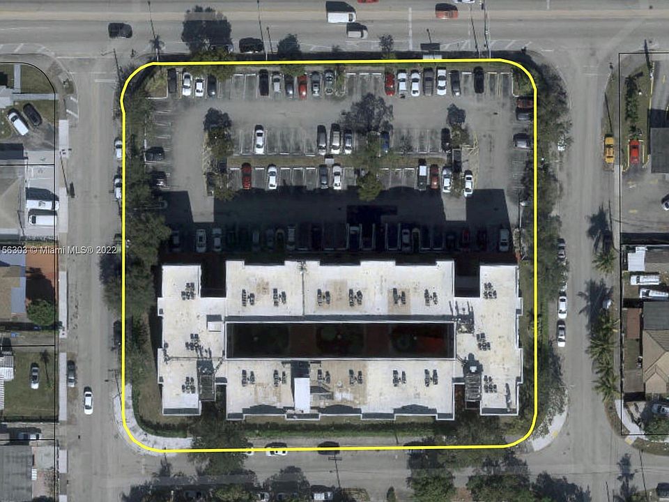 1st image of 600 NW 32nd Pl APT 310