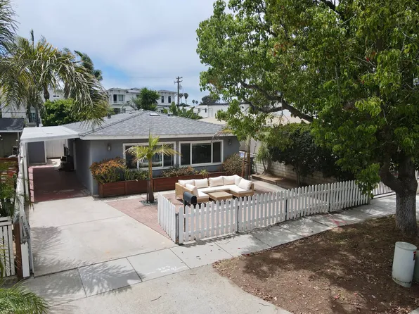3359 Roosevelt St, Carlsbad, CA 92008