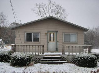 140 N 7th St, Cedar Springs, MI 49319