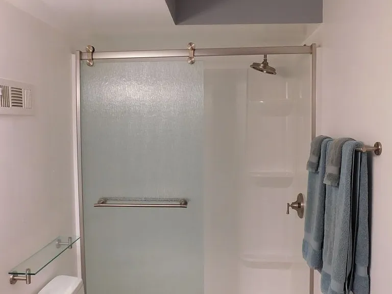 1607 Harbourside Dr — Photo 25