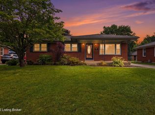 3241 Poplar View Dr, Louisville, KY 40216