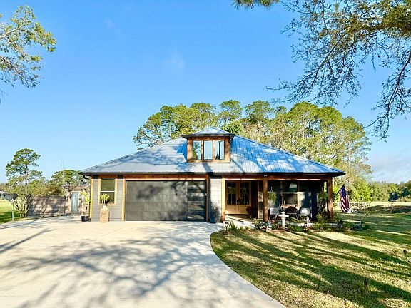 2nd image of 146 Maple Tree Ln