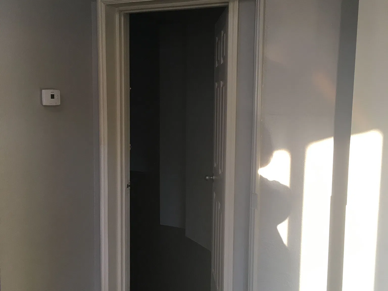 3 bed, 2.0 bath, 900 sqft, $900 — Photo 4