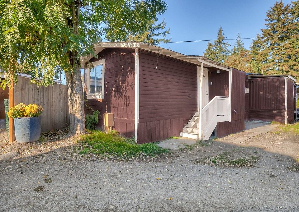 1st image of 23656 30th Ave S Trailer 15