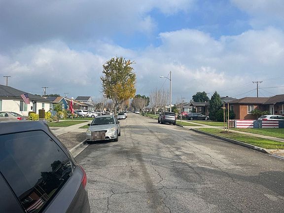 5th image of 5808 Pennswood Ave