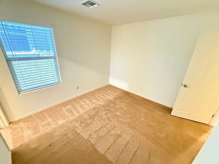 10854 Gentle Crest Ave — Photo 34