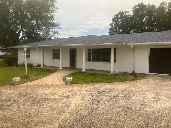 302 Sparrow Ave, Sebring, FL 33870