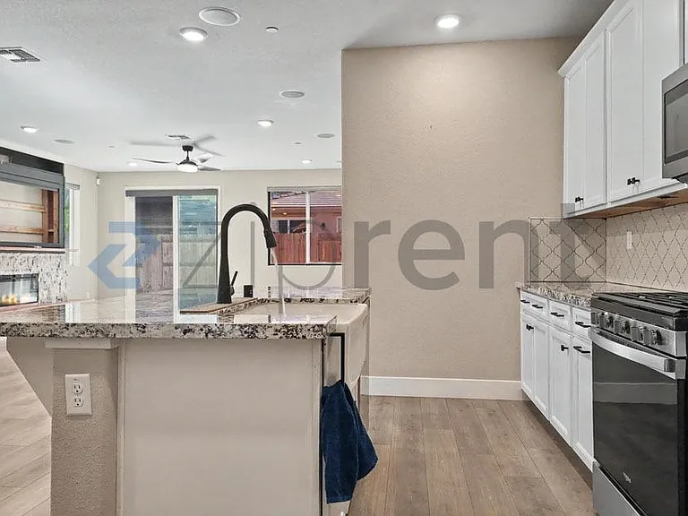 2272 Borealis Cir — Photo 17