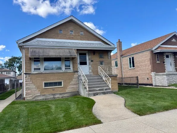5744 S Menard Ave, Chicago, IL 60638