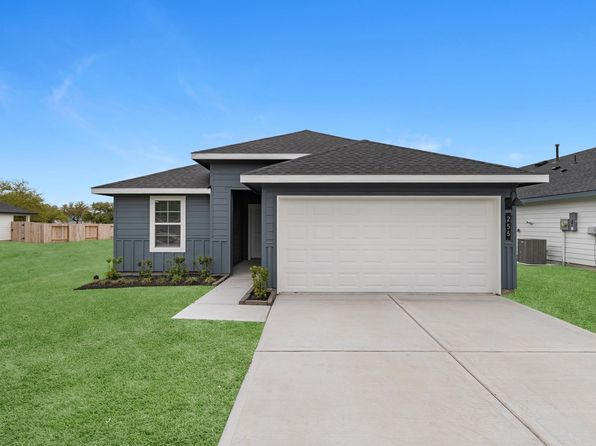 255 China Grv, China, TX 77613