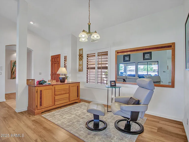 9343 W Escuda Dr — Photo 7