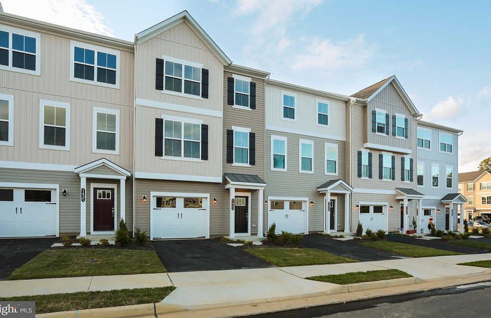 1st image of 1435 Hudgins Farm Cir