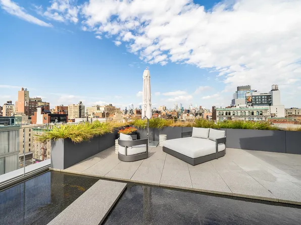 152 Elizabeth Street image 18 of 21