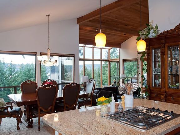 Granite Island to Dining Room