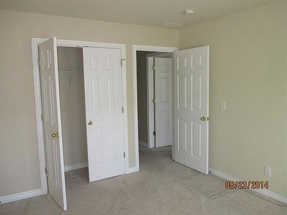 3rd image of 5605 Hampshire Ln
