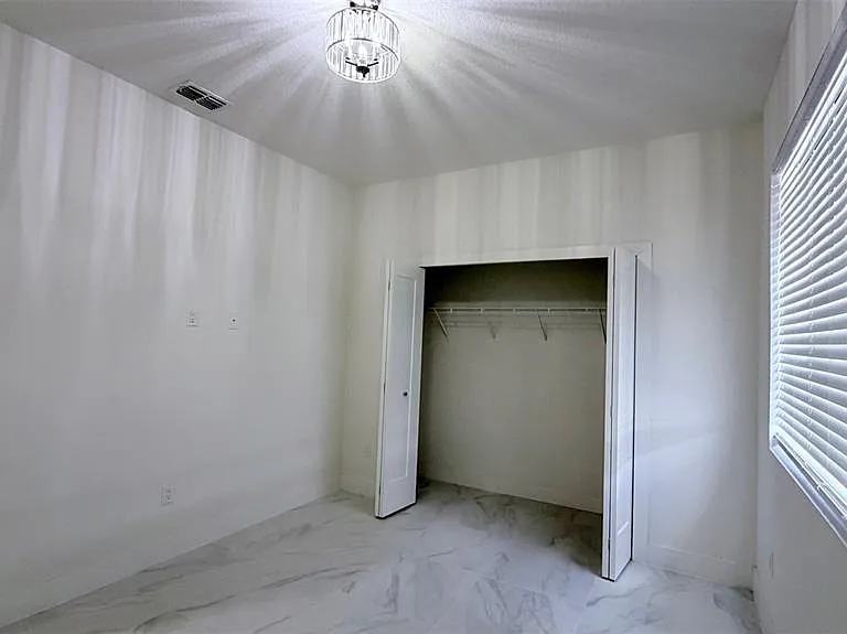 4106 N Thatcher Ave #B — Photo 10