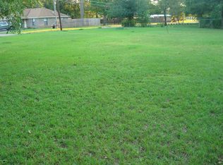 211 E Church St, Quitman, MS 39355