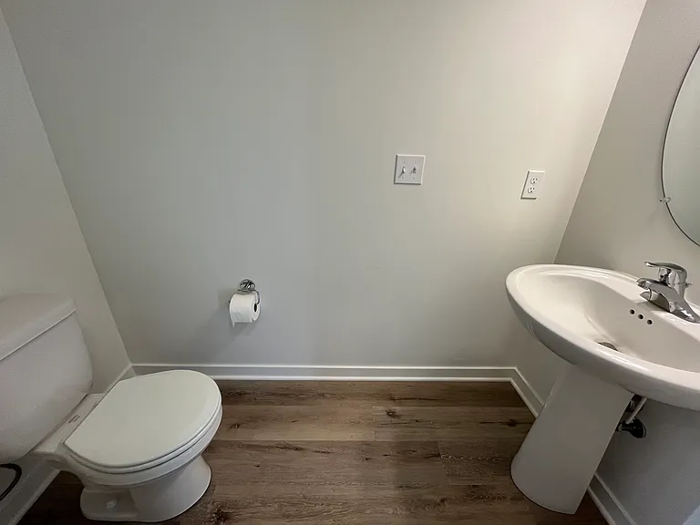 11295 Sessions Dr — Photo 3