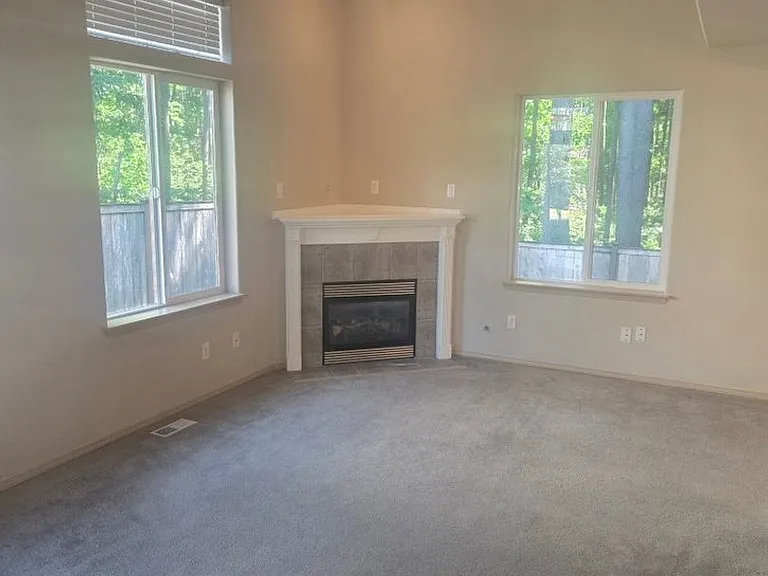 22463 SE 244th St — Photo 5
